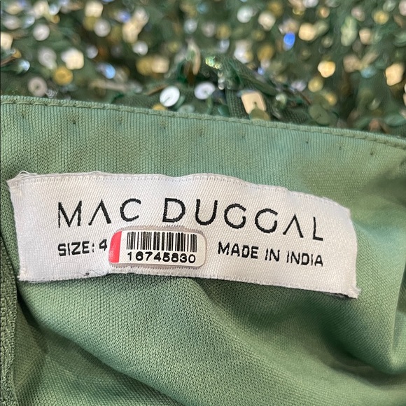 Ieena for Mac Duggal Draped Sleeve Emerald Sequin Gown, 4 - Picture 2 of 10